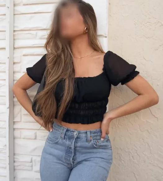 Carlotta, 34 anni