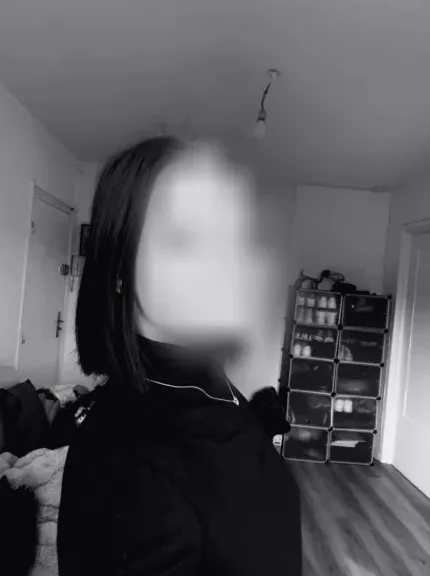 Claudia, 18 anni