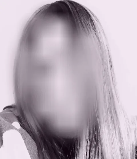 Nicoleta, 34 anni