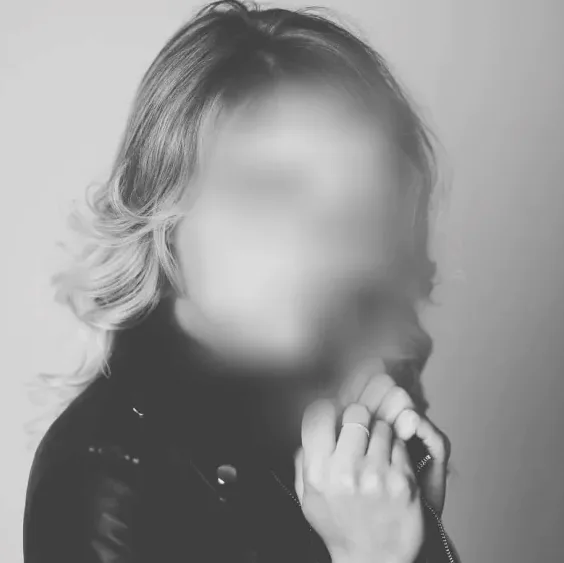 Silvia, 33 anni
