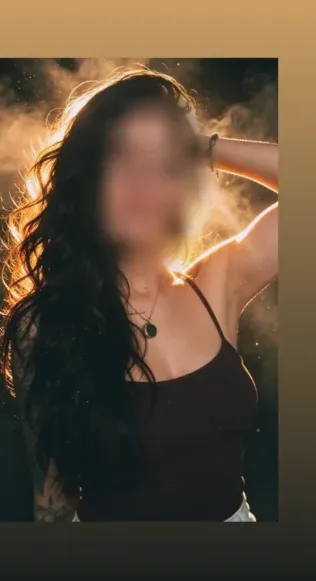 Simona, 37 anni